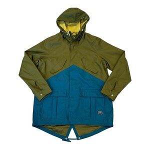 Nike Olive Green and Teal Raincoat rare men’s xl